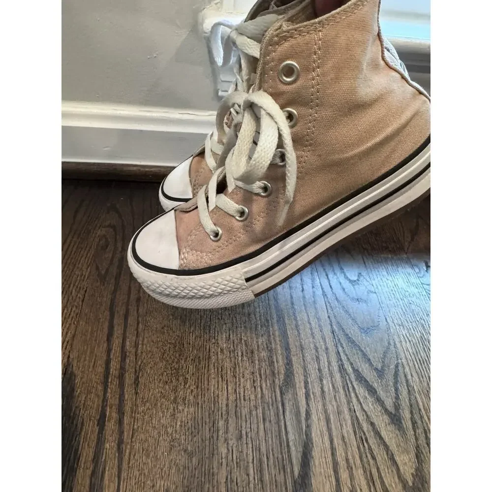 Converse Chuck Taylor All Star Lift Platform High Top Sneakers Kids 13.5 Beige